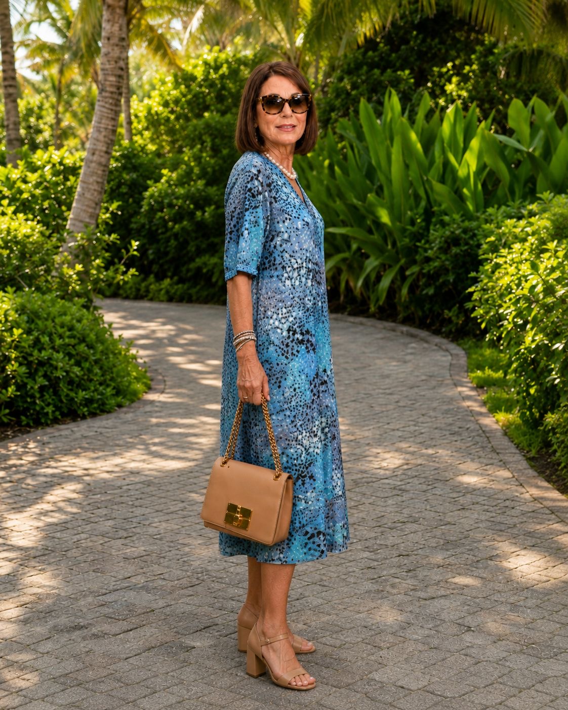 Iris – Light, Flowy Dress With a Flattering Cut