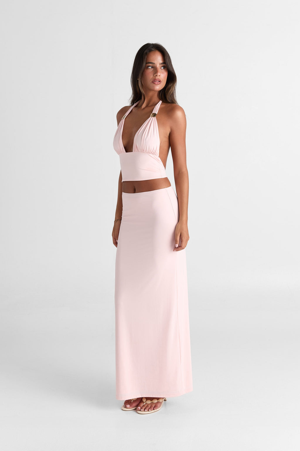 Cleo falda maxi rosa – fluida y elegante, pieza clave