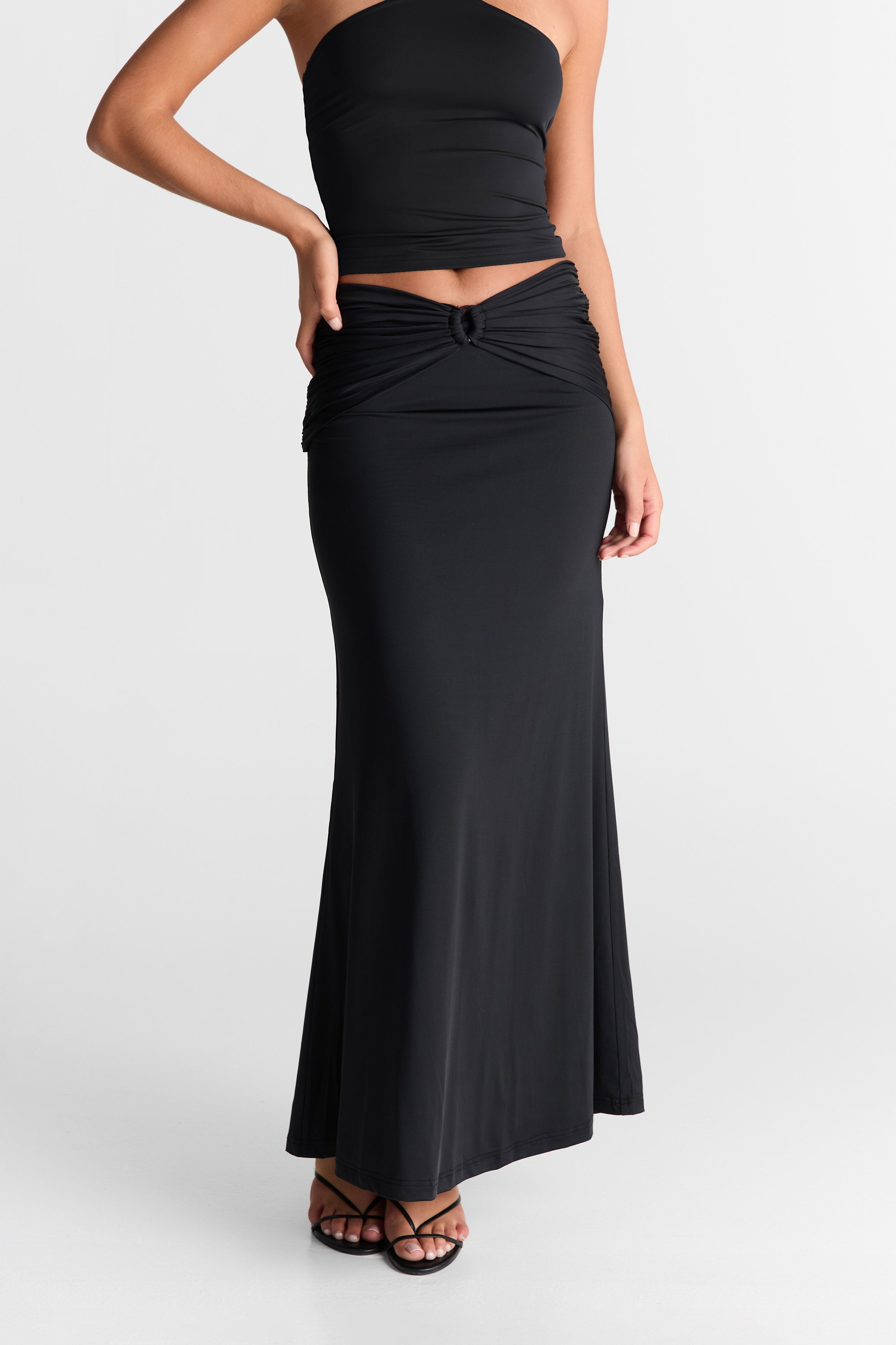 Falda Maxi Negra Siena - Elegante y Fluida