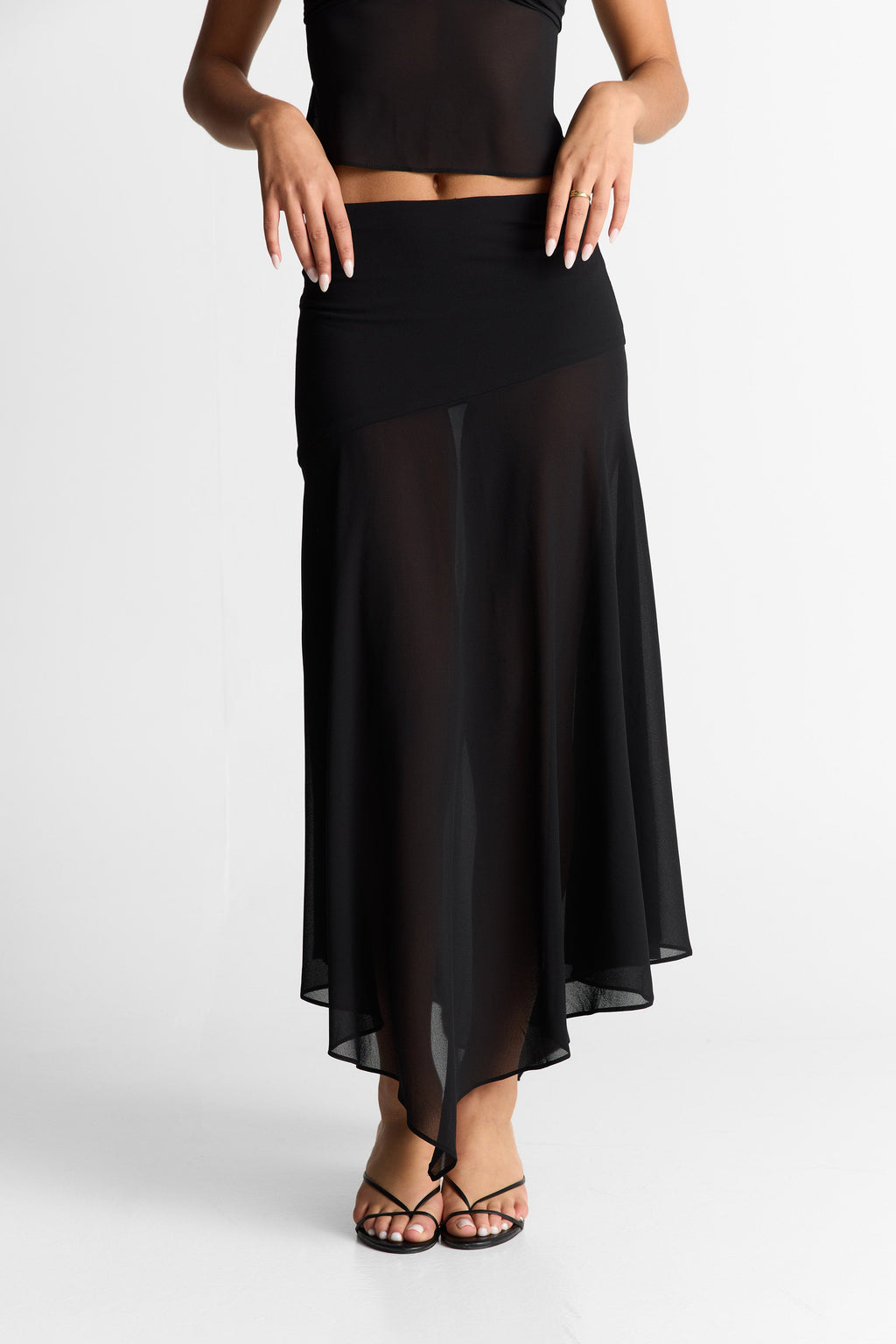 Falda maxi negra Raya - Silueta elegante y fluida
