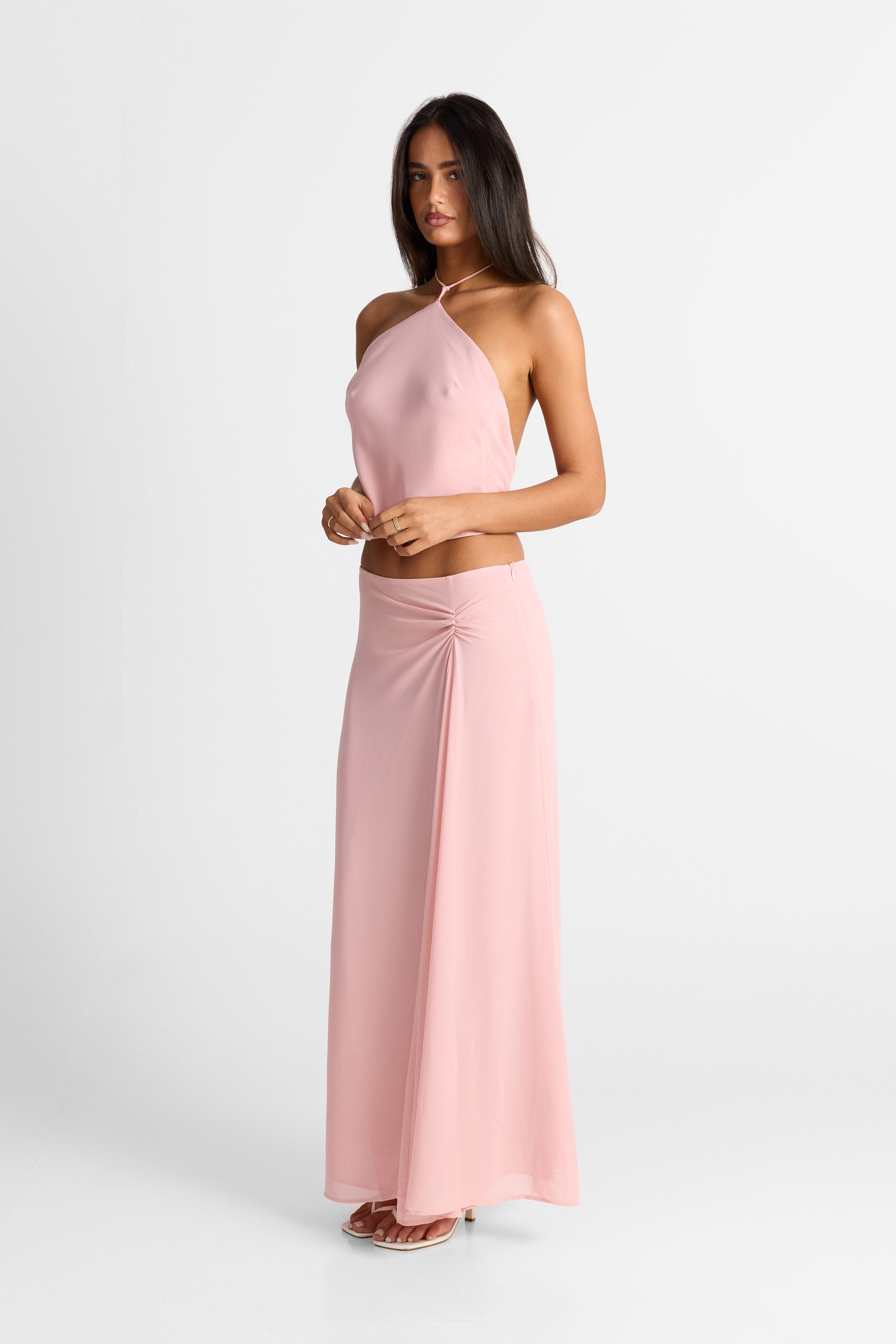 Falda Maxi Rosa Seraphina – Fluida y elegante sin esfuerzo