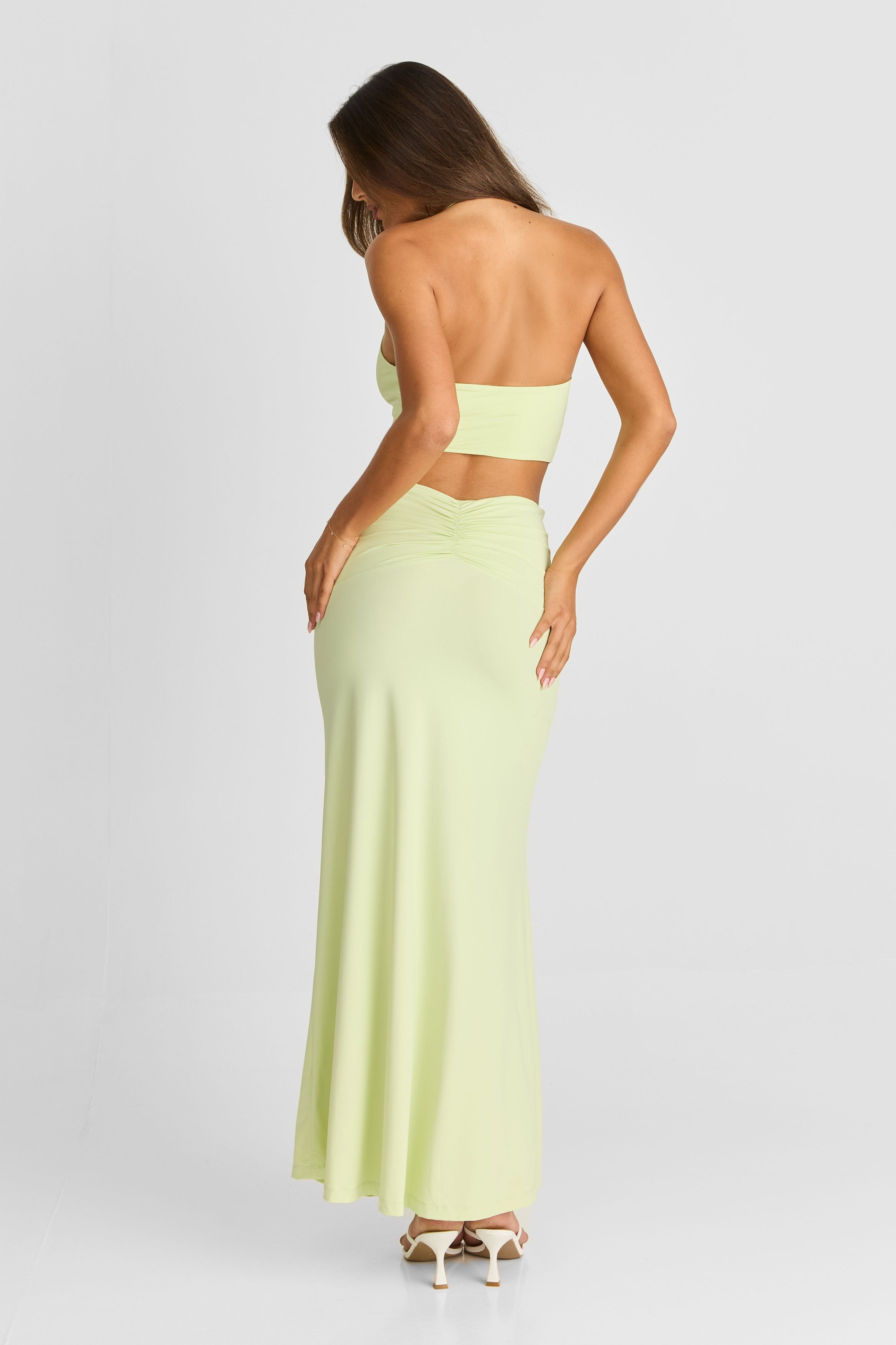 Falda maxi Rowan en color manzana