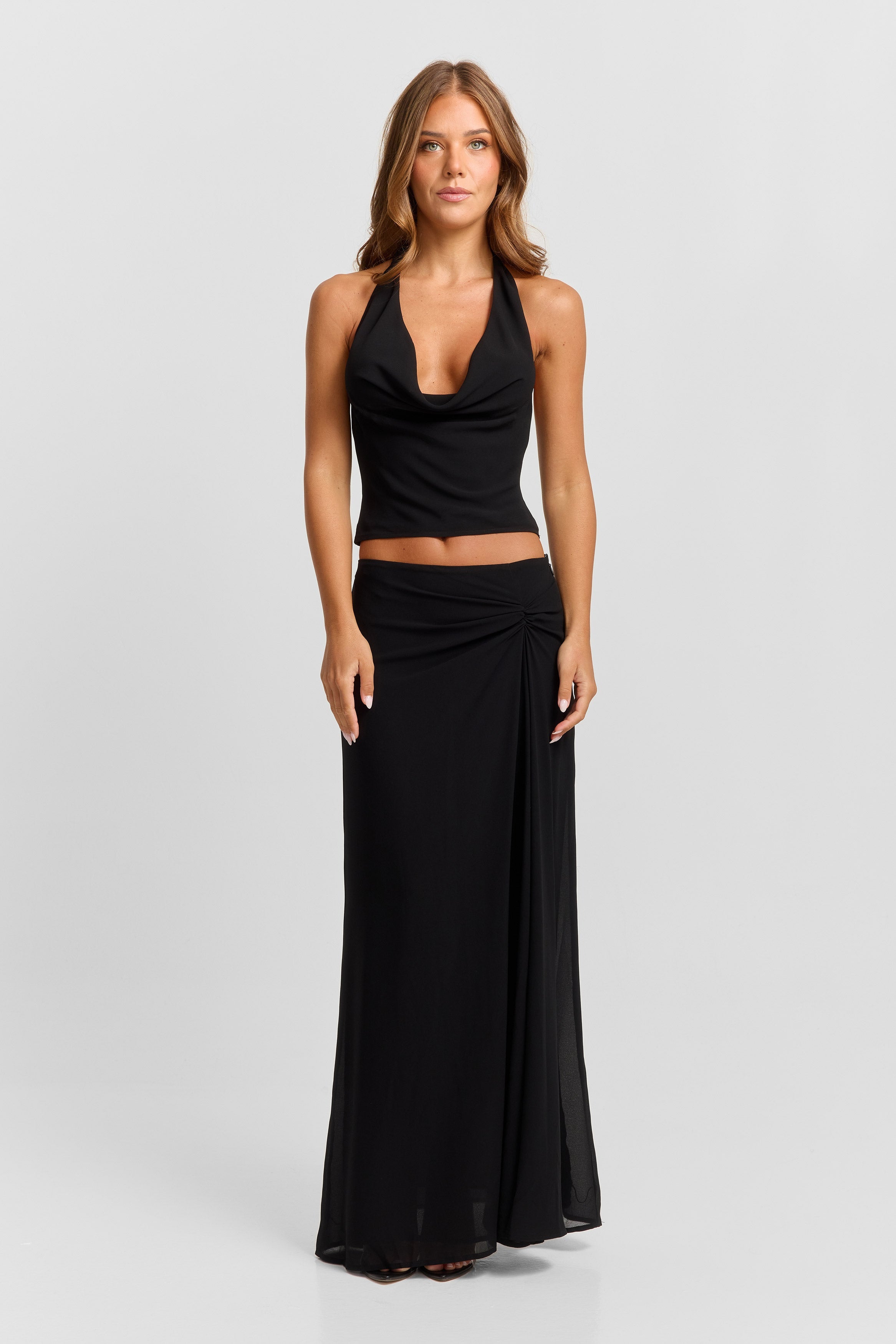 Falda maxi negra Seraphina - Caída suave y de largo hasta el suelo