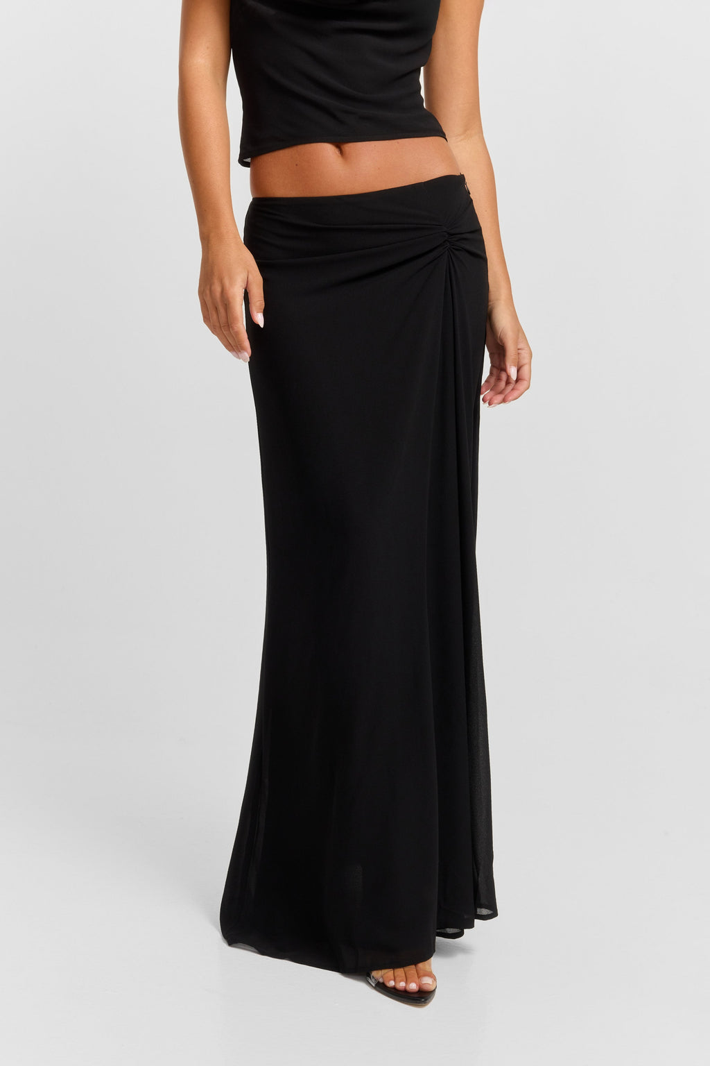 Falda maxi negra Seraphina - Caída suave y de largo hasta el suelo
