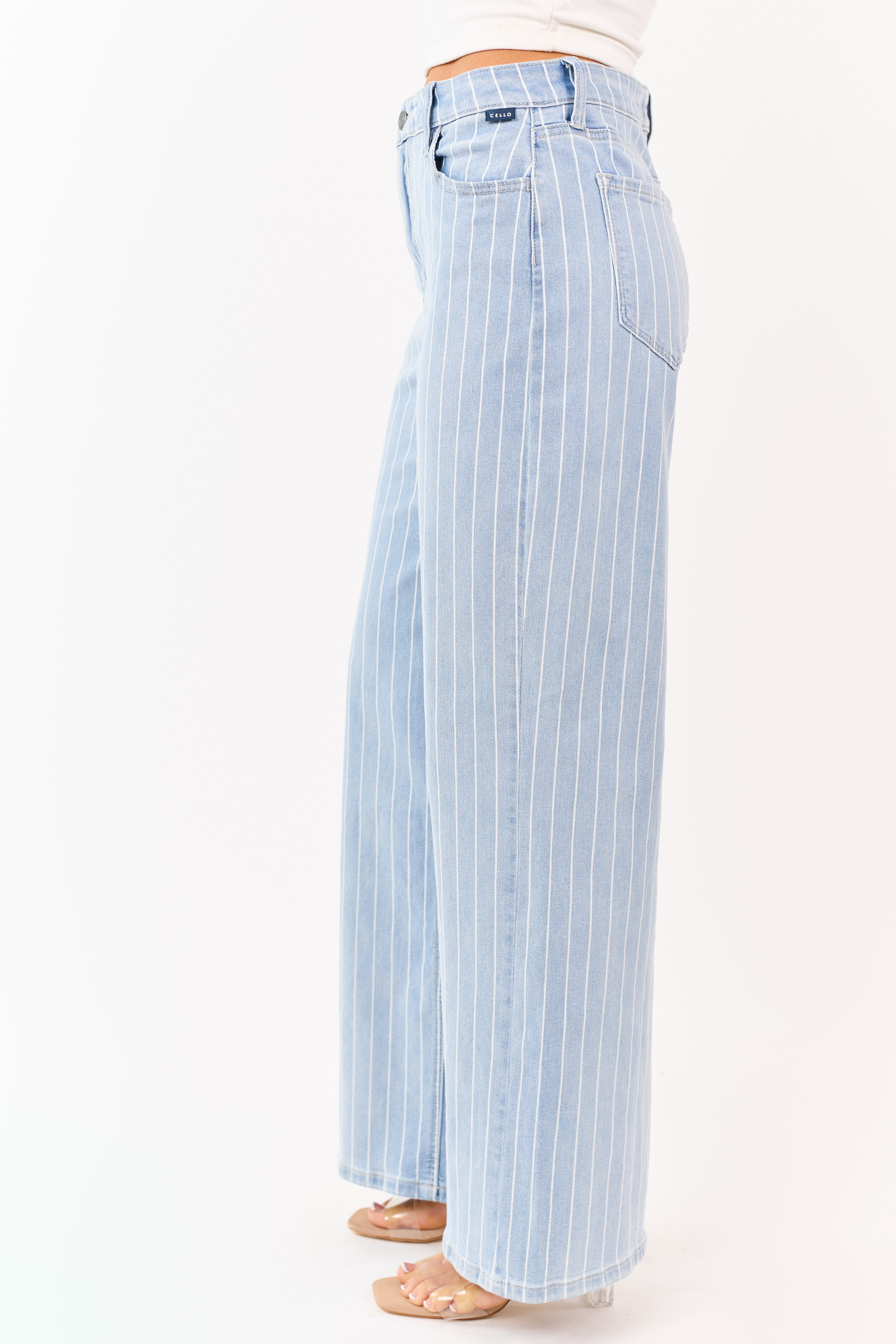 Cello Jeans de denim lavado claro con rayas tipo pinstripe y elastano, de pierna ancha