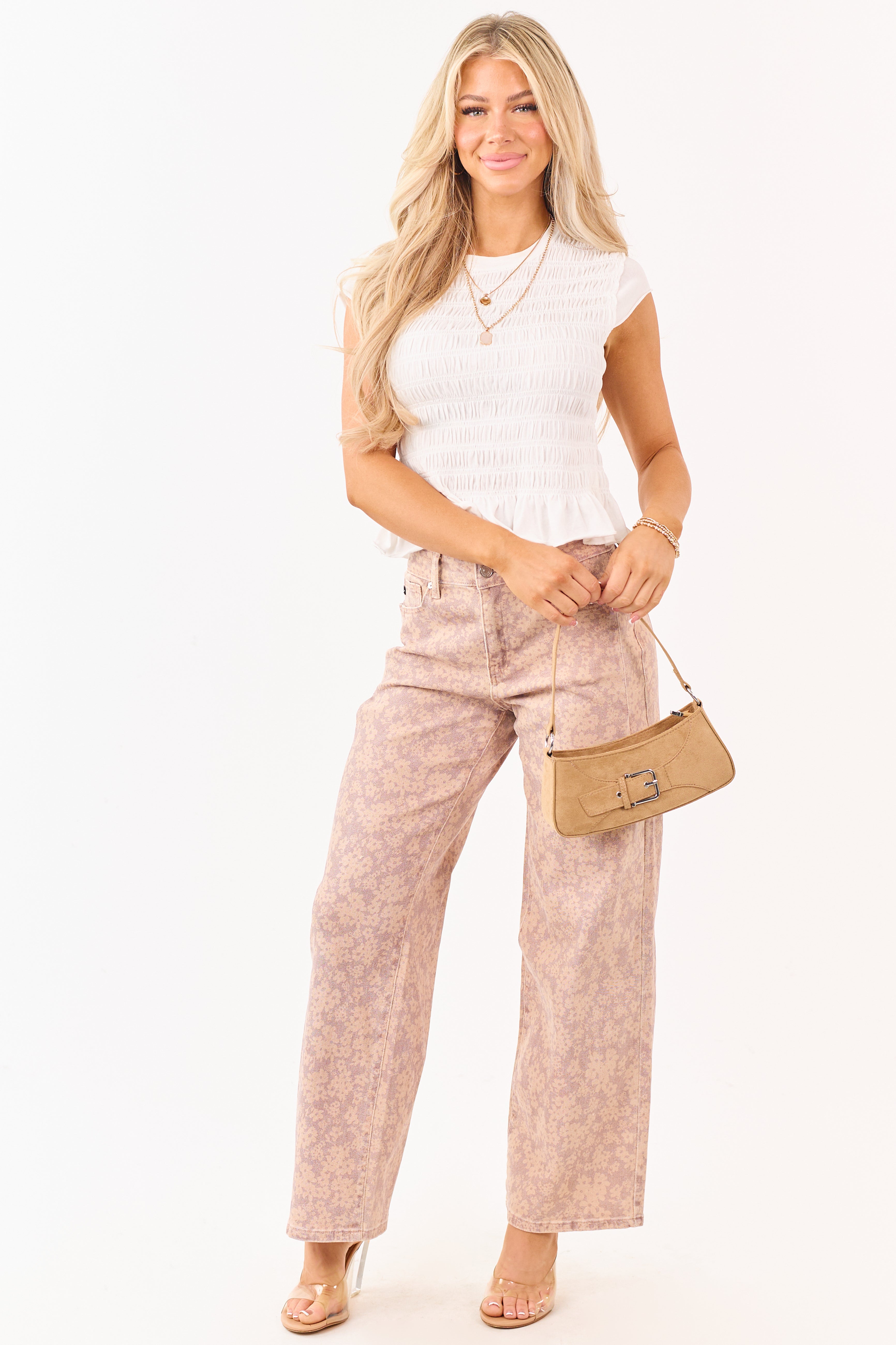 KanCan jeans de pierna ancha con estampado floral en malva y elastano – comodidad sin esfuerzo y caída fluida