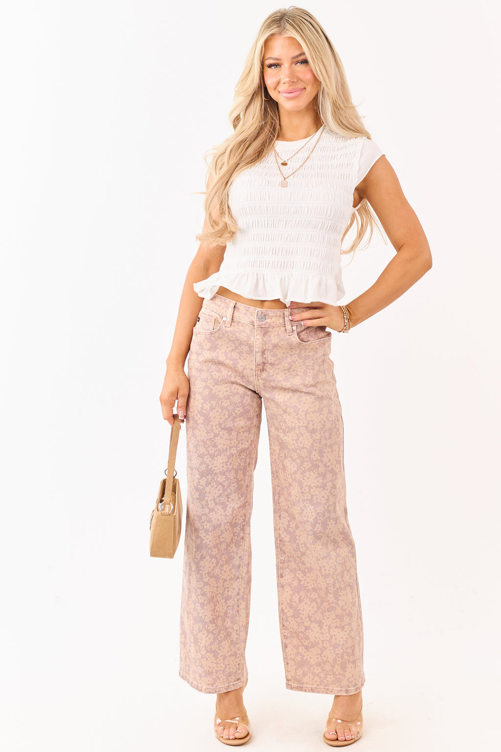 KanCan jeans de pierna ancha con estampado floral en malva y elastano – comodidad sin esfuerzo y caída fluida