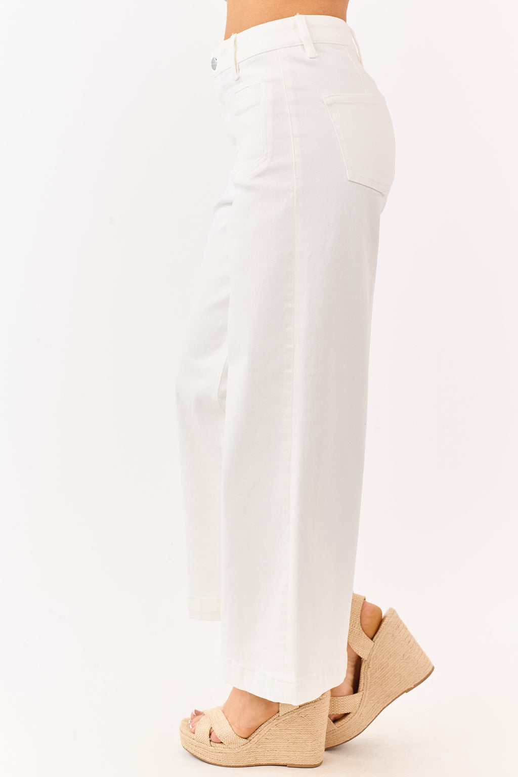 Mica Denim Jeans de pierna ancha en denim blanco con elastano y bolsillos de parche