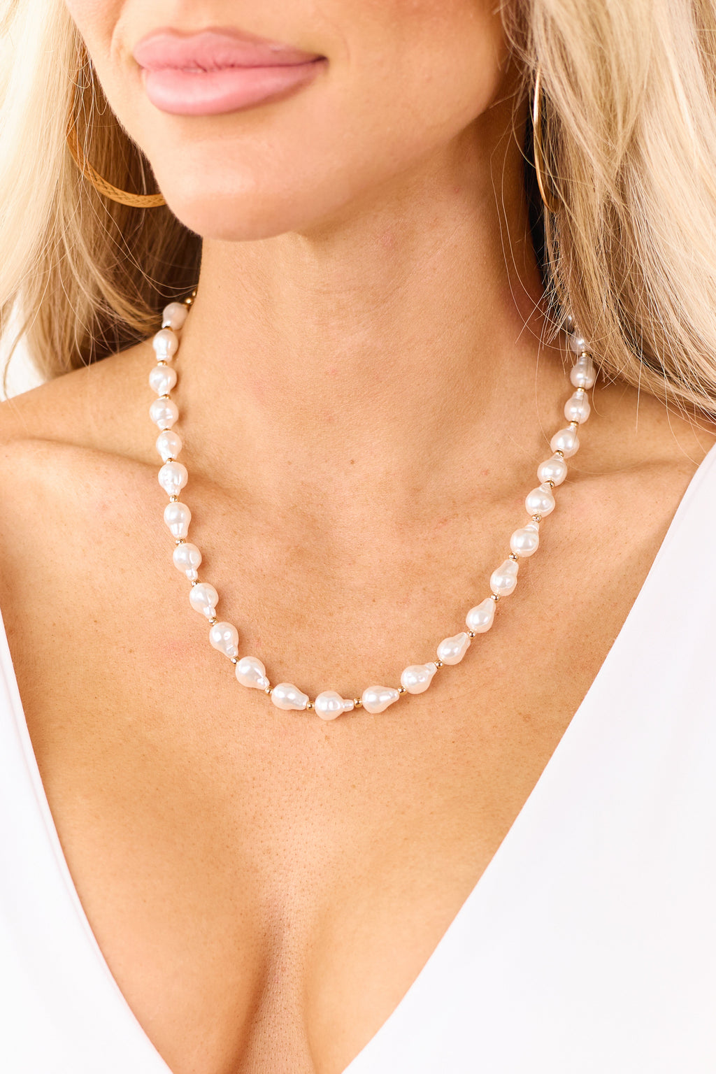 Collar de perlas y cuentas en forma de gota de Off-White