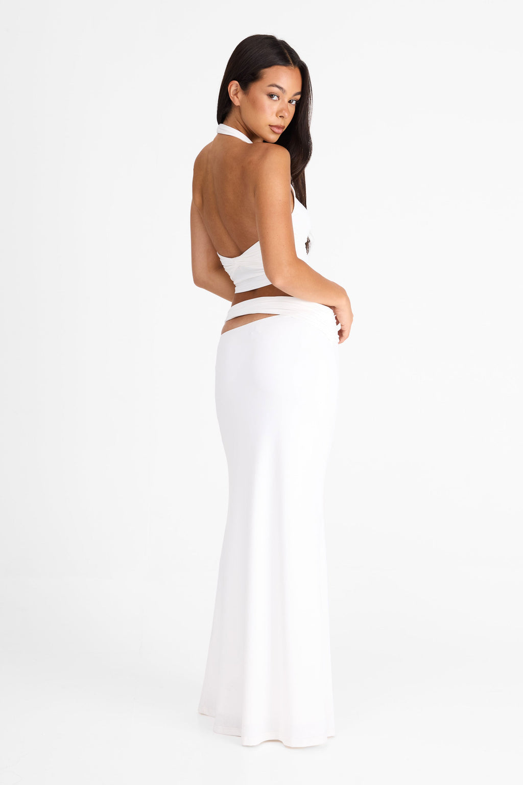 Falda maxi blanca Violette — Silueta elegante y fluida