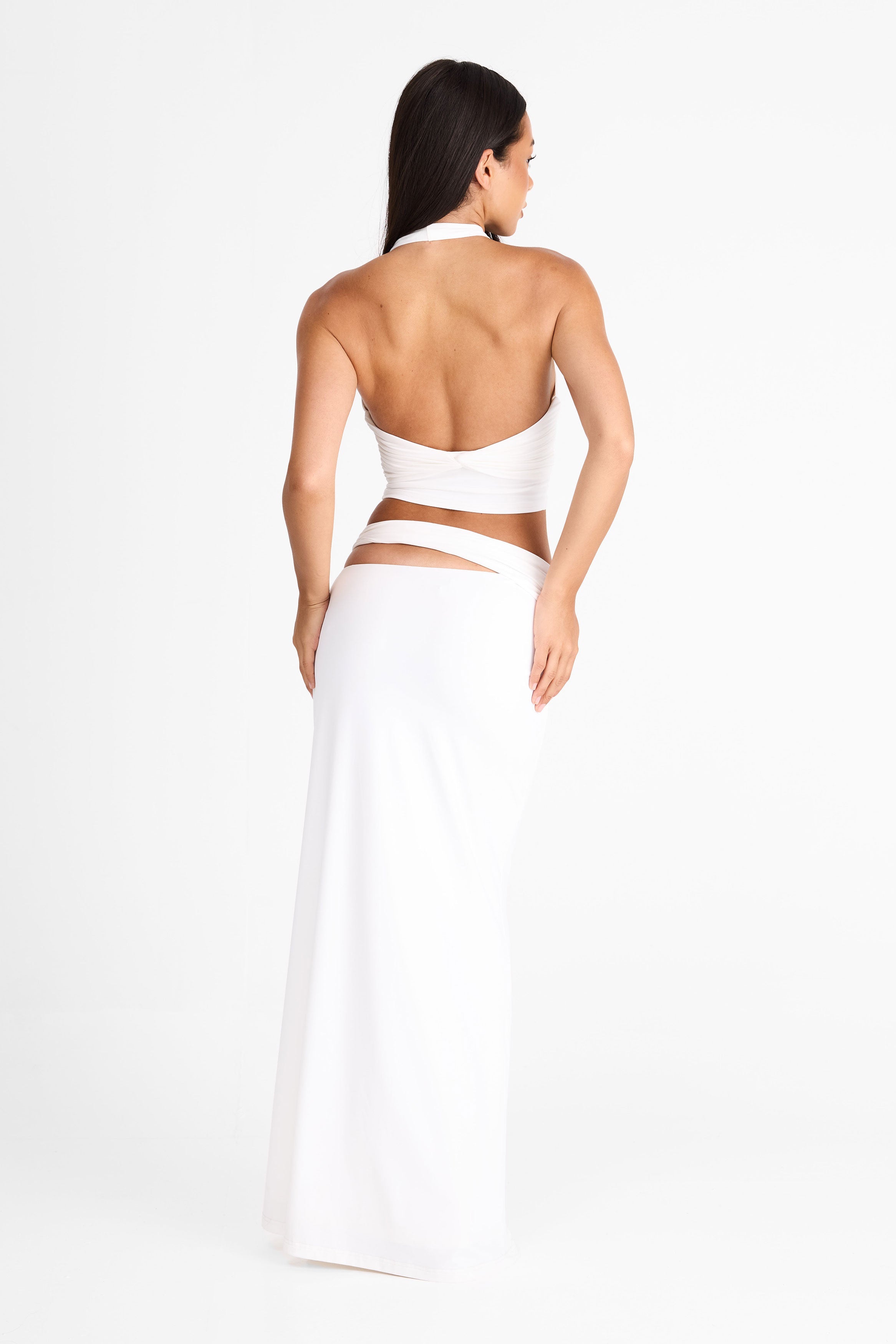 Falda maxi blanca Violette — Silueta elegante y fluida