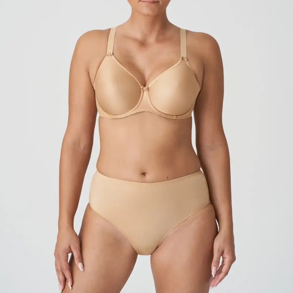 Sujetador reductor PrimaDonna Satin 0161330: comodidad y elegancia