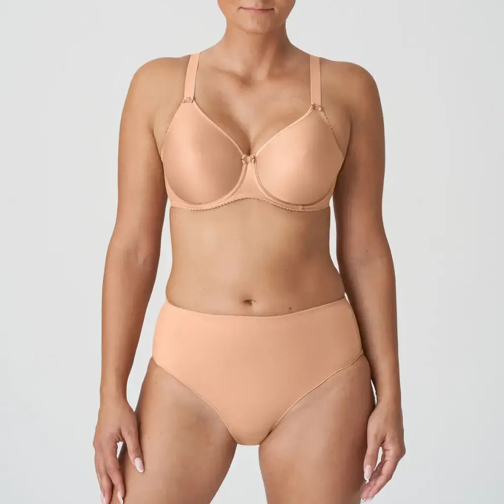 Sujetador reductor PrimaDonna Satin 0161330: comodidad y elegancia