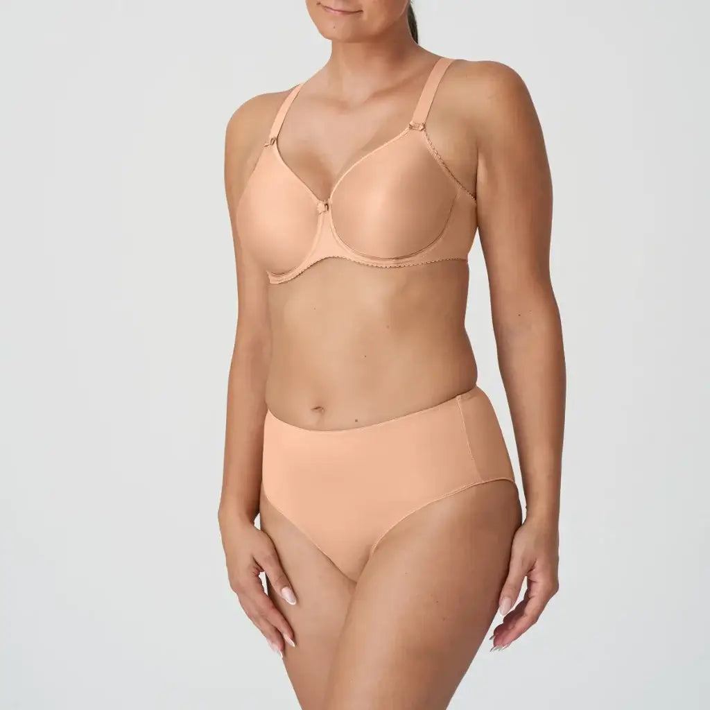 Sujetador reductor PrimaDonna Satin 0161330: comodidad y elegancia
