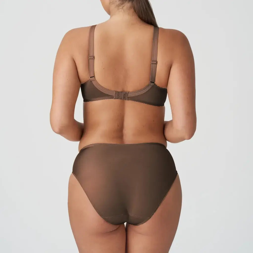 Sujetador reductor PrimaDonna Satin 0161330: comodidad y elegancia